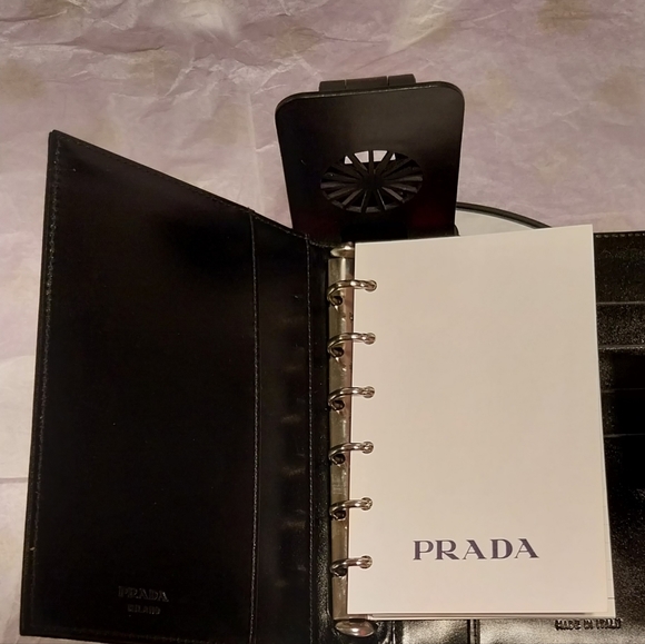 Authentic Prada Agenda/Passport Holder - Picture 14 of 17